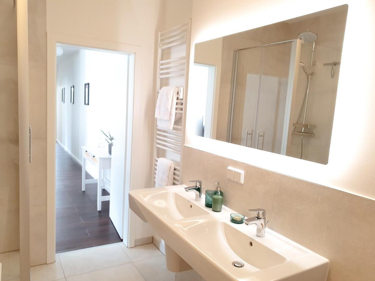 Pb Ferienwohnungen - Fewo 7 - Stilvoll Eingerichtetes Apartment Im Herzen Senftenbergs Exteriér fotografie