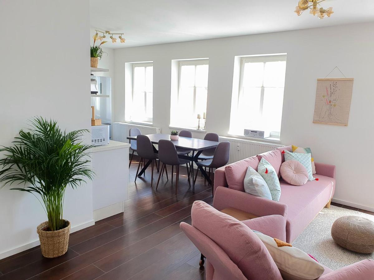 Pb Ferienwohnungen - Fewo 7 - Stilvoll Eingerichtetes Apartment Im Herzen Senftenbergs Exteriér fotografie