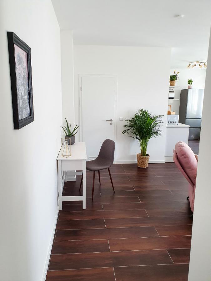 Pb Ferienwohnungen - Fewo 7 - Stilvoll Eingerichtetes Apartment Im Herzen Senftenbergs Exteriér fotografie