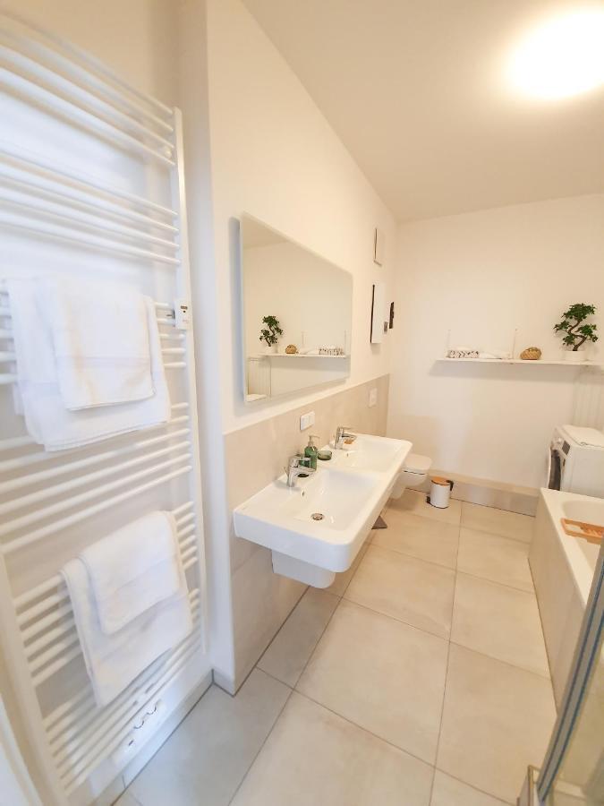 Pb Ferienwohnungen - Fewo 7 - Stilvoll Eingerichtetes Apartment Im Herzen Senftenbergs Exteriér fotografie